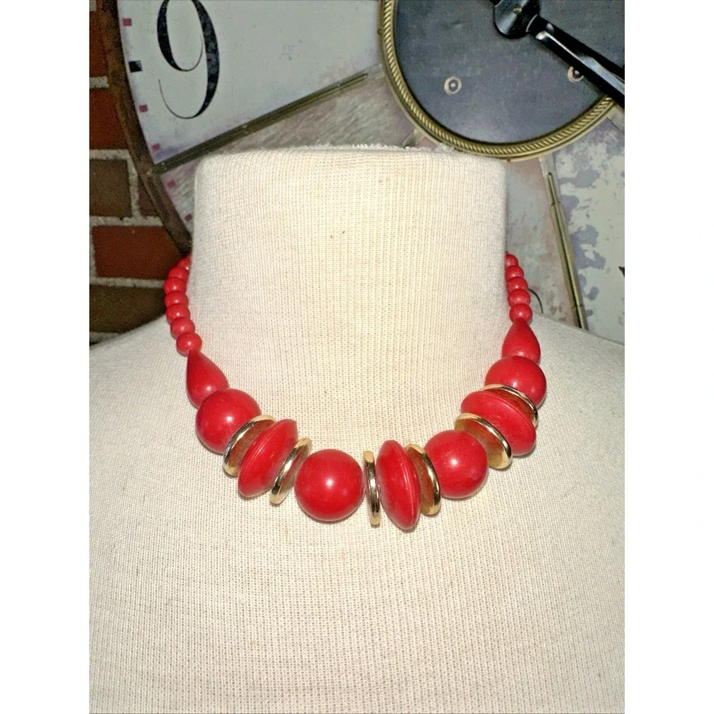 Unbranded Graduated Bead Necklace Women 22